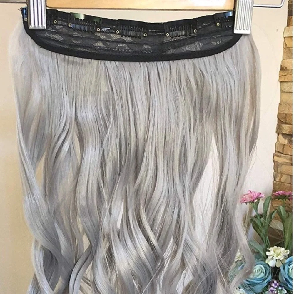 ⭐️20” SILVER GRAY CURLY One Piece CLIP INS *NWT*